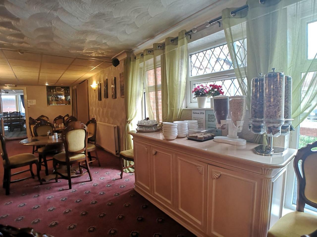בלקפול The Hopton Hotel מראה חיצוני תמונה