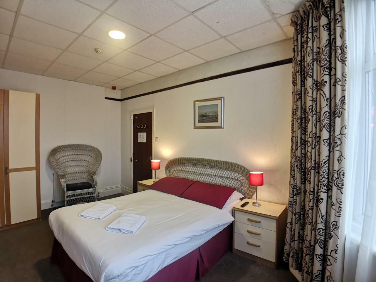 בלקפול The Hopton Hotel מראה חיצוני תמונה
